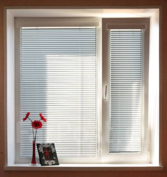 Алюминиевые горизонтальные жалюзи для домашних окон