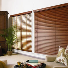 Деревянные жалюзи на большое окно Деревянные жалюзи на большое окно цена. Купить в «Мастерская Жалюзи»